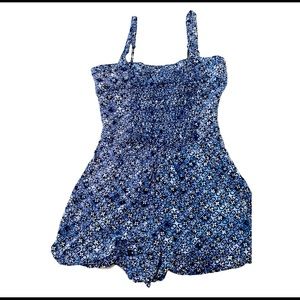Abercrombie & Fitch Small woman’s romper
